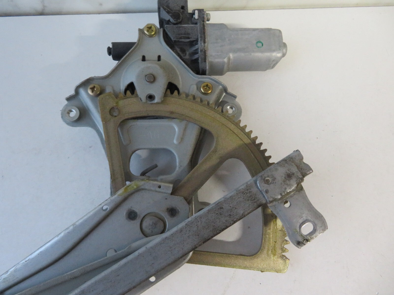 SUBARU LEGACY NSF WINDOW REGULATOR MOTOR 2003-2009 AMS1541-3