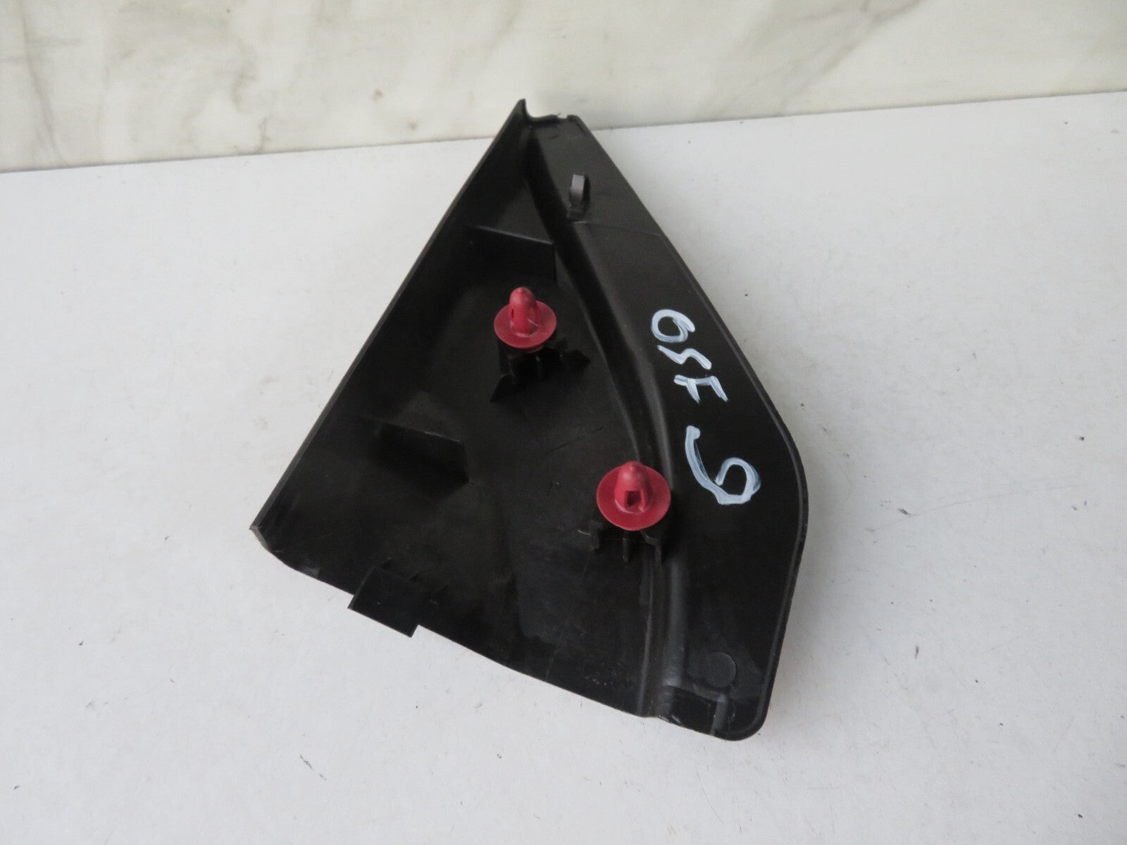 SUZUKI JIMNY OSF INNER QUARTER TRIM 1998-2005 AMS1509-6