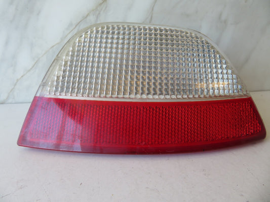 FORD FOCUS MK1 REAR REVERSE LIGHT 1998-2005 AMS1304