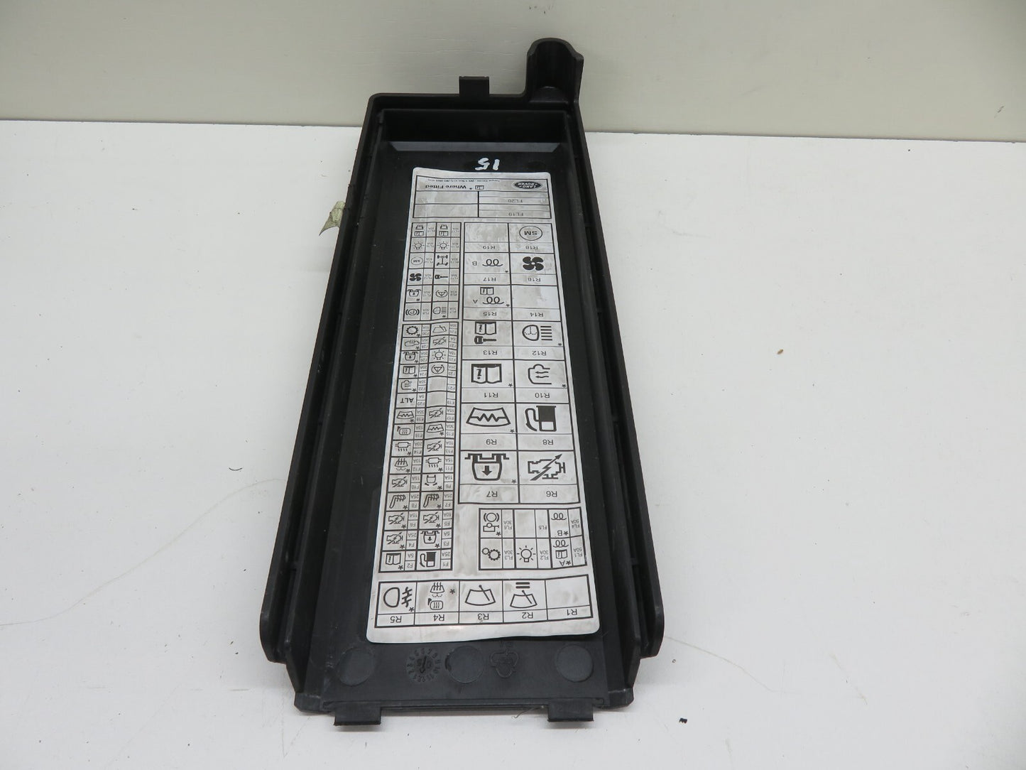 LAND ROVER DISCOVERY 3 ENGINE BAY FUSE BOX COVER 2005-2009 1212-15