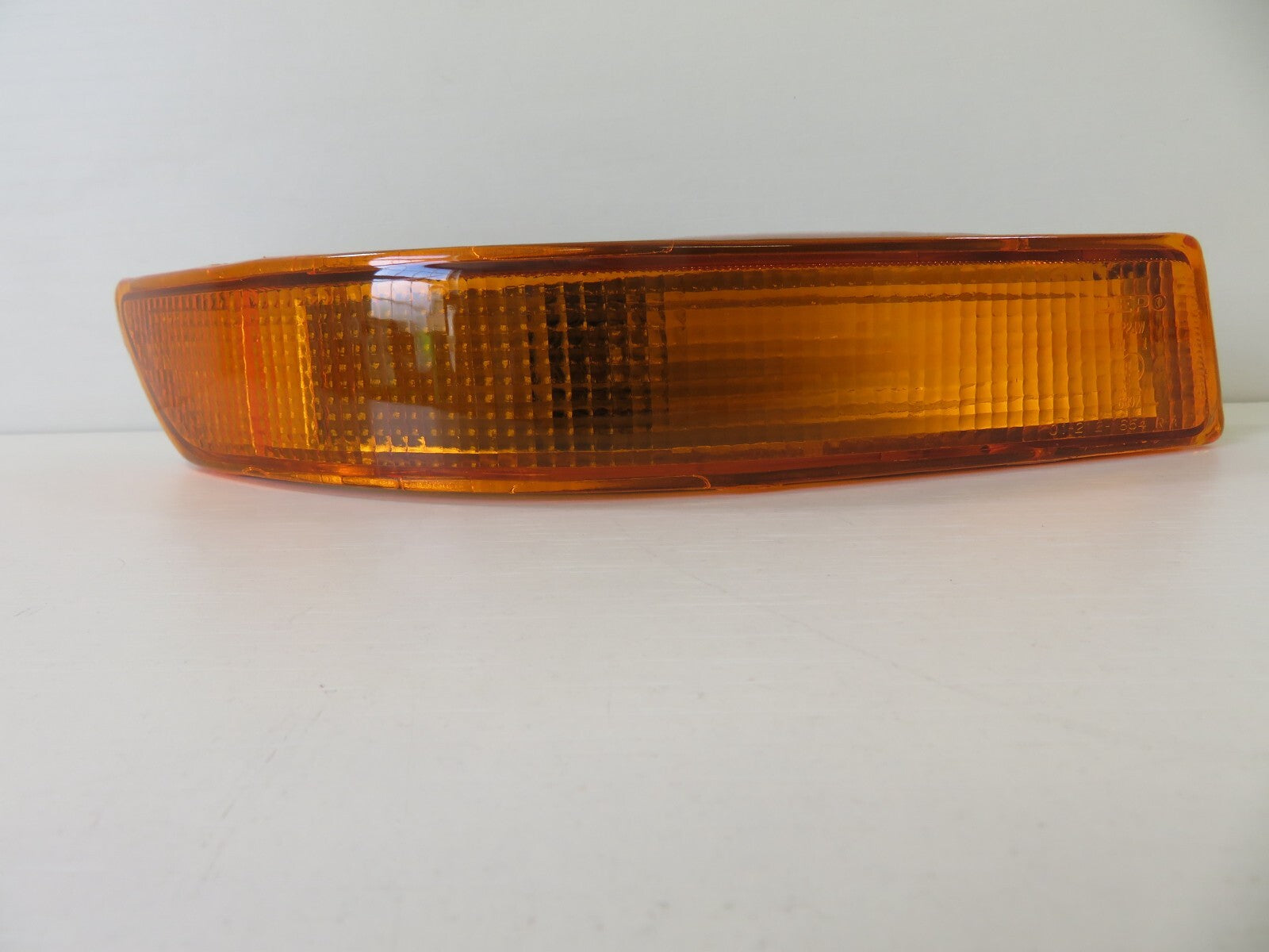 OS DRIVER RH FRONT INDICATOR LIGHT FOR TOYOTA COROLLA 212-1654R-AE 1992-1994