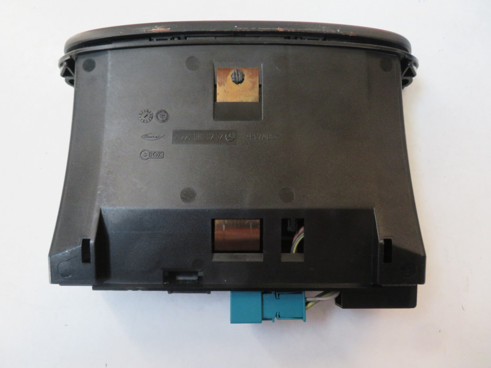 MERCEDES S CLASS W220 CENTRE CONSOLE ASHTRAY 2206800252 1998-2005 A1415-2