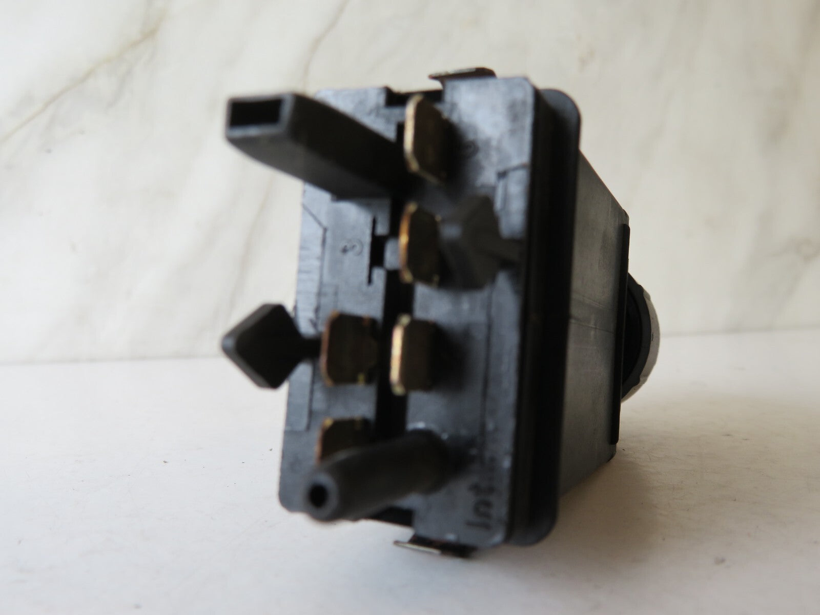 AUDI TT MK1 REAR DEMISTER SWITCH 8N0941503B 1998-2006 AMS1140