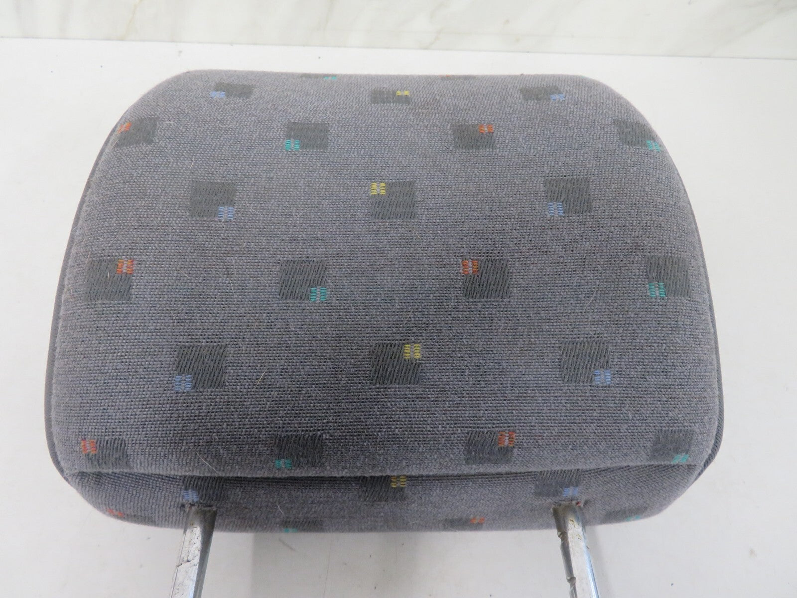 HYUNDAI GETZ REAR CLOTH HEAD REST LEFT/RIGHT 2002-2009 1341-4