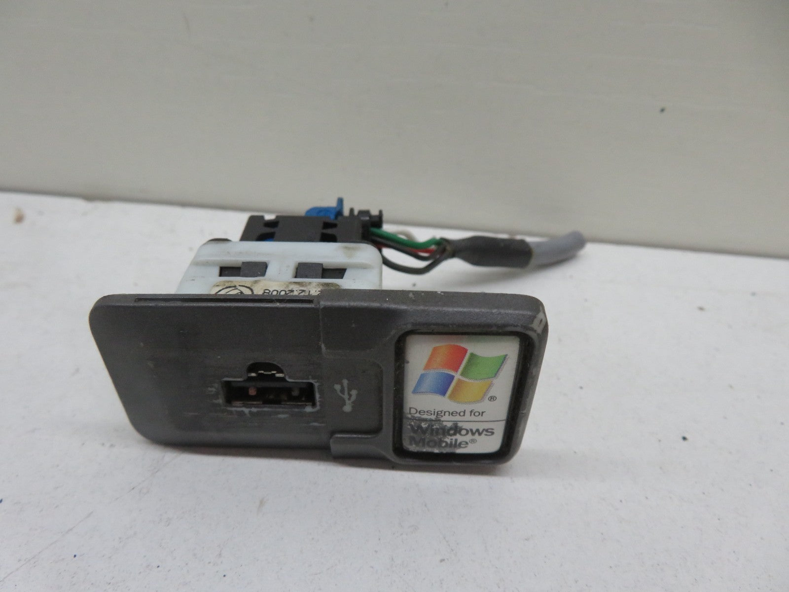 FIAT 500 USB PORT 735493636 WINDOWS 2007-2012 1837-18