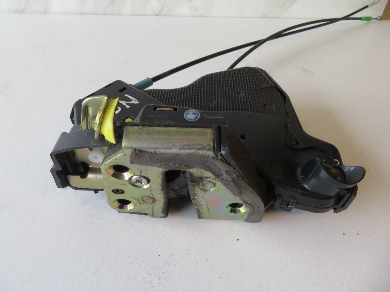 DAIHATSU SIRION NSF DOOR LOCK CATCH 2005-2010 ACS1720