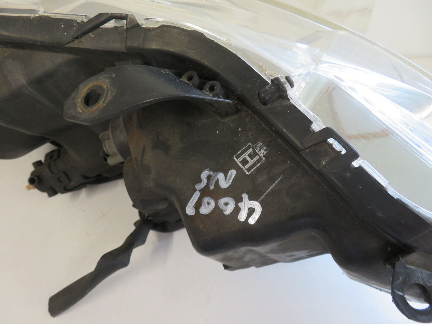 PEUGEOT 4007 NS XENON HEADLIGHT 2007-2012 BK1234