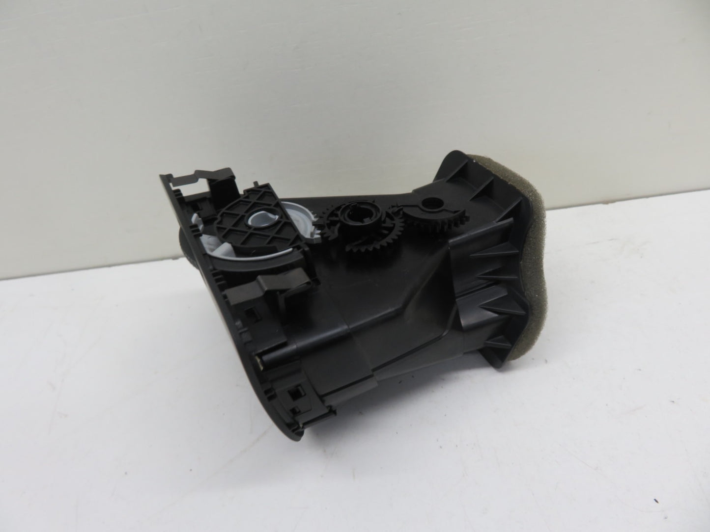 VW GOLF MK6 NS PASSENGER DASHBOARD AIR VENT 2009-2013 1546-2