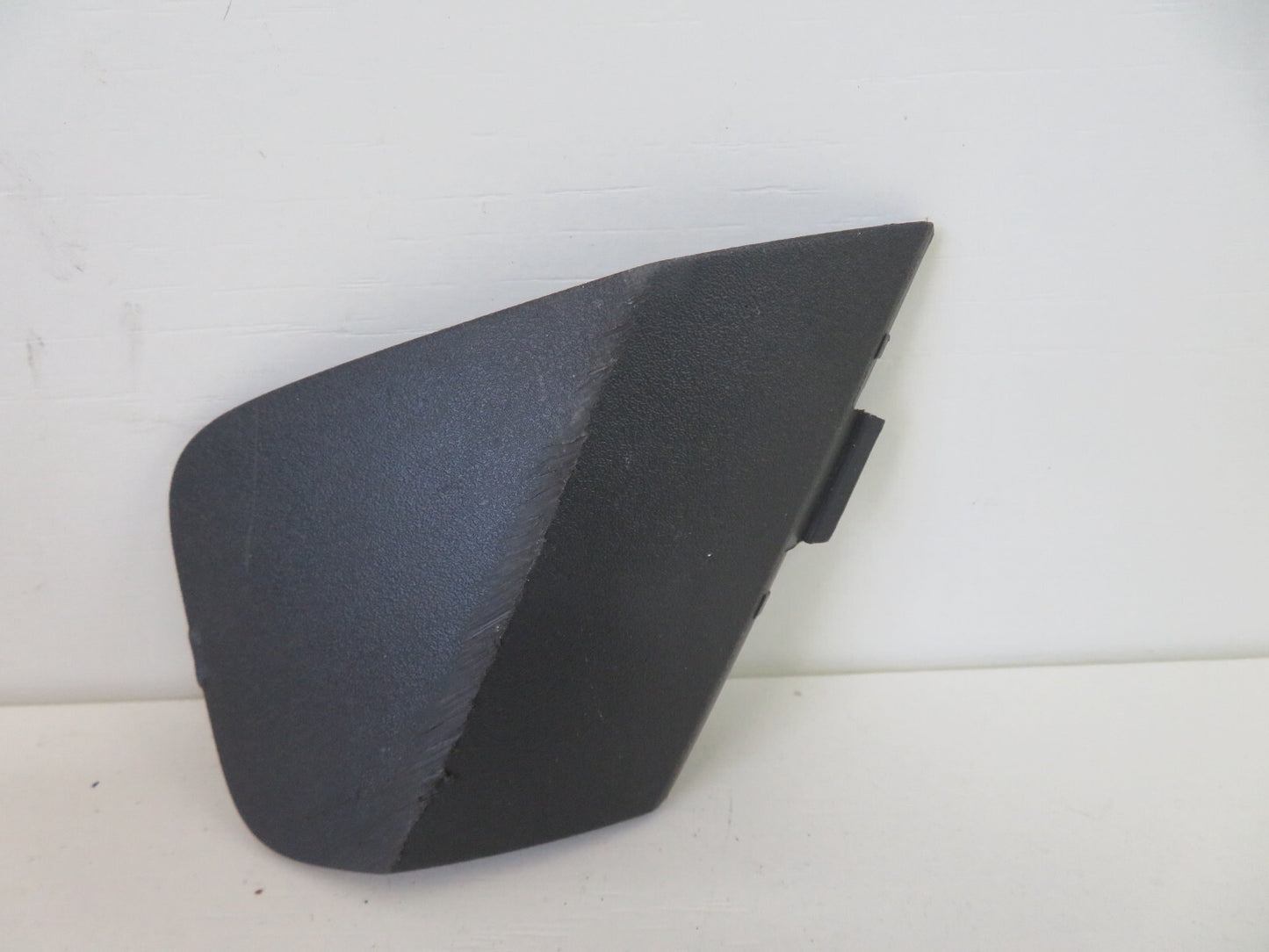 FORD FIESTA MK7 FRONT BUMPER TOW EYE COVER 2009-2012 1351-7