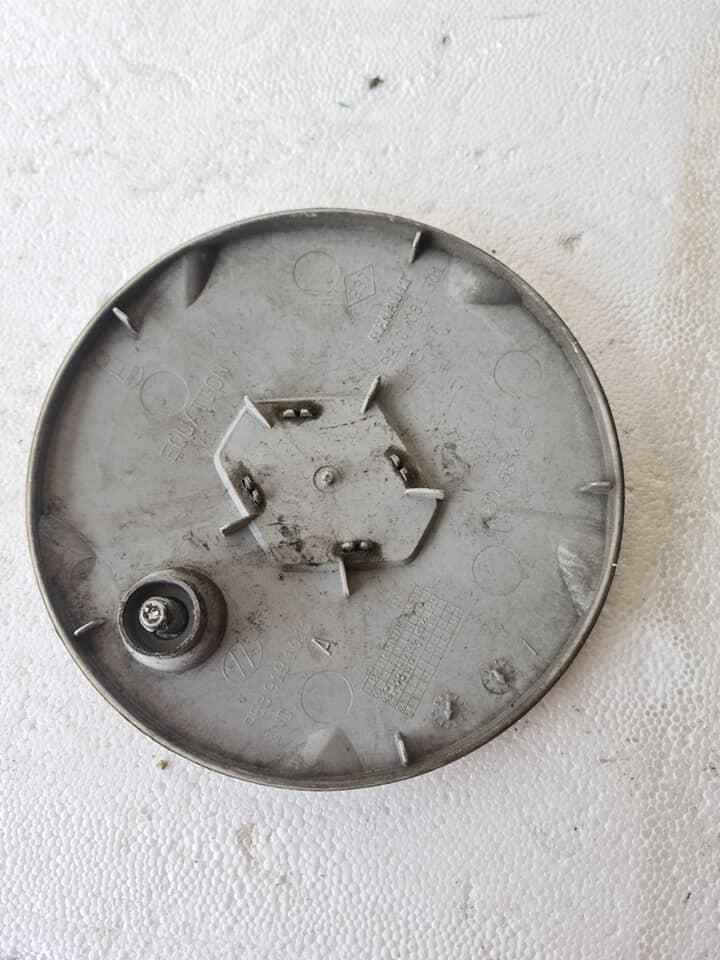 RENAULT MEGANE ALLOY WHEEL CENTRE CAP 1998-2002 MK1-7