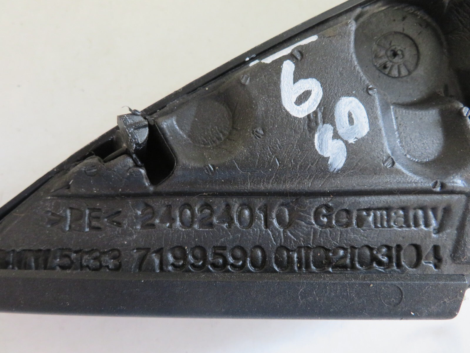 BMW 1 SERIES E88 OS INTERIOR QUARTER TRIM 7199590 2007-2013 A2056-9