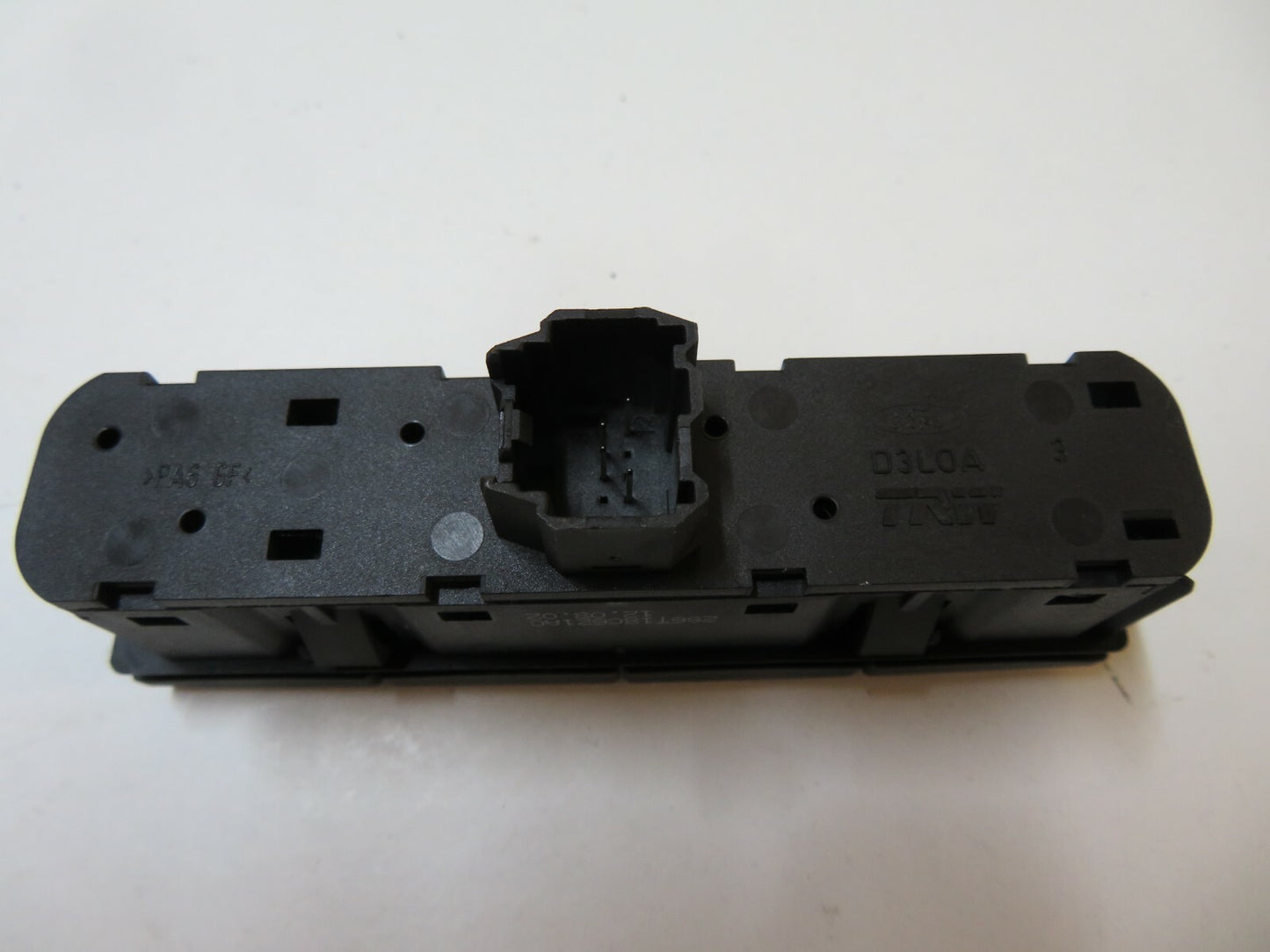 FORD FIESTA MK6 PRE FACELIFT WINDOW DEMIST SWITCH 2S6T-18C621-AC 2002-2007 