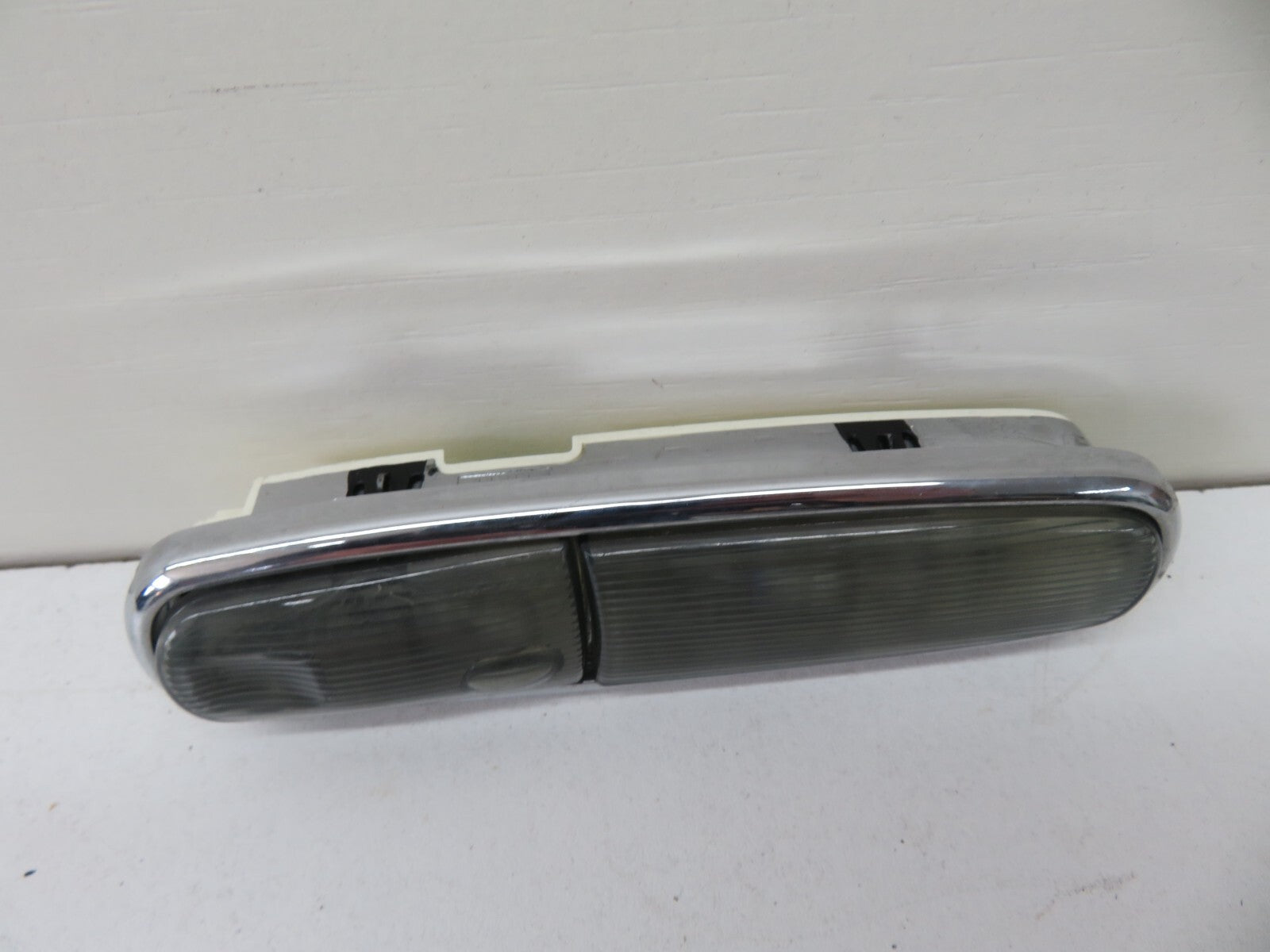 JAGUAR XJR REAR RIGHT INTERIOR LIGHT LNA 5360 AB 1994-2001 1200-9