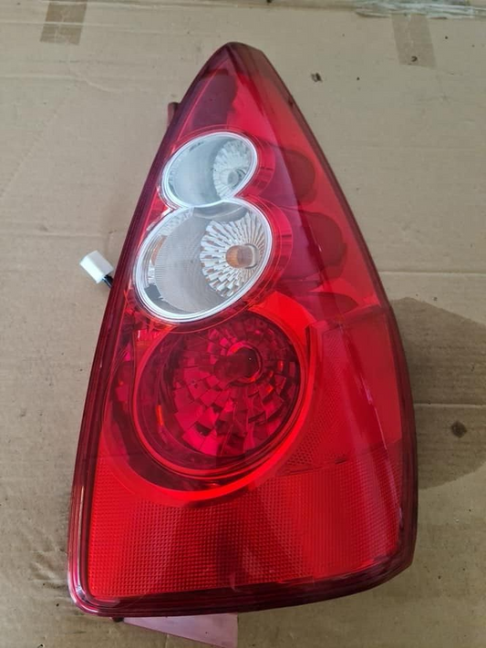 MAZDA 3 OS DRIVER REAR TAIL LIGHT 2006-2010