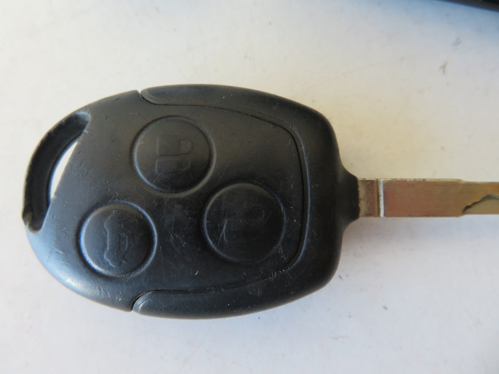 FORD FOCUS MK2 KEY DOOR LOCK IN PANTHER BLACK 2008-2011 AMS1410