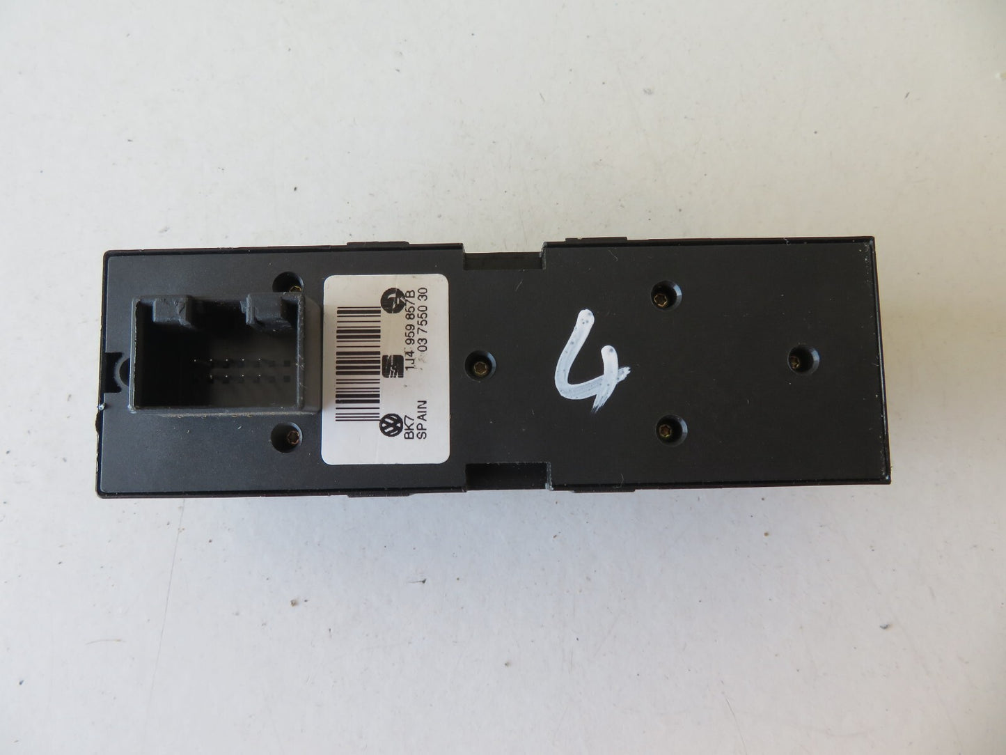 VOLKSWAGEN VW BORA GOLF OS WINDOW SWITCHES 1J4959857B 1998-2004 AMS1036-4