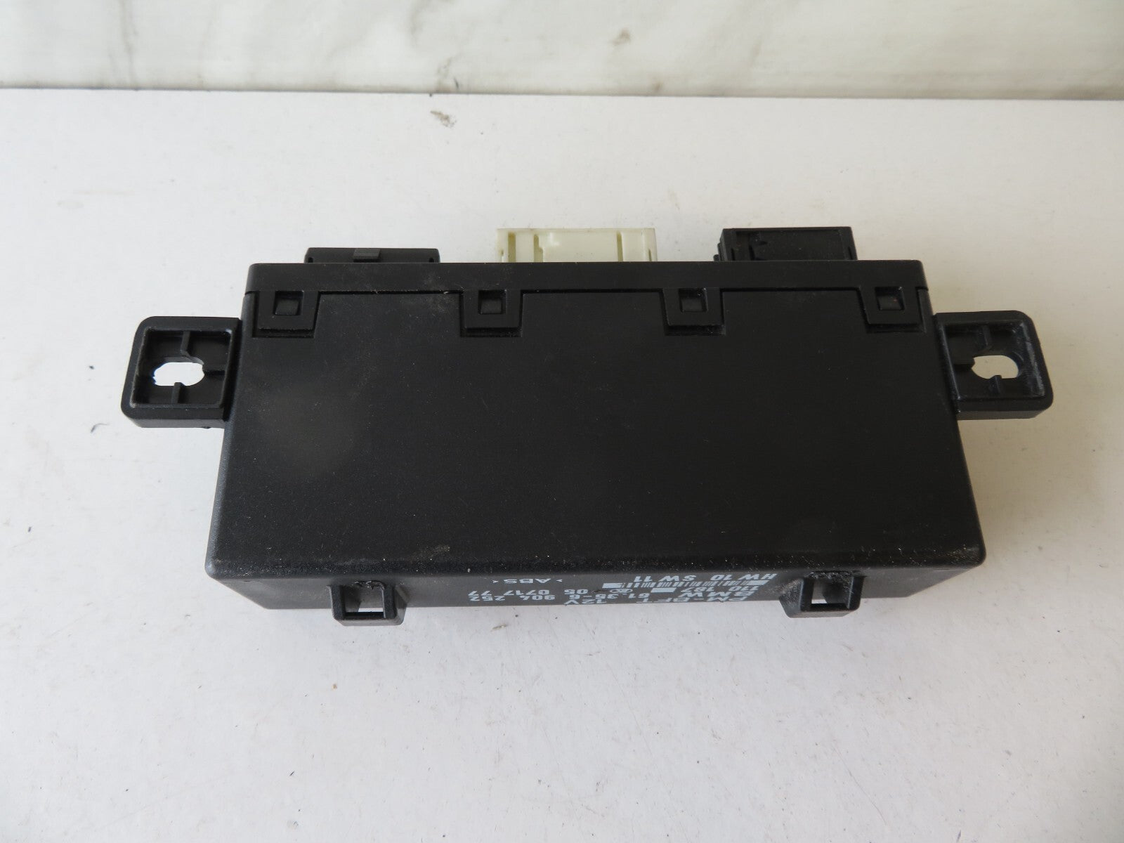 BMW 5 SERIES BCM BODY CONTROL MODULE 6904252 AMS124 SA
