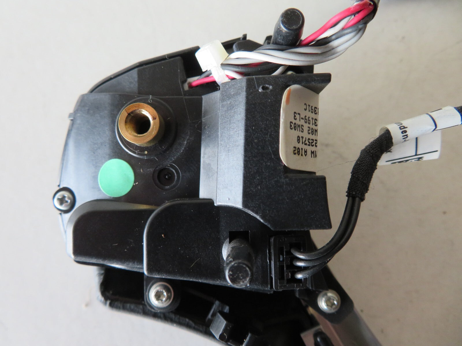 BMW 1 SERIES F20 M SPORT STEERING WHEEL CONTROLS 9225710 2011-2018 AMS1511