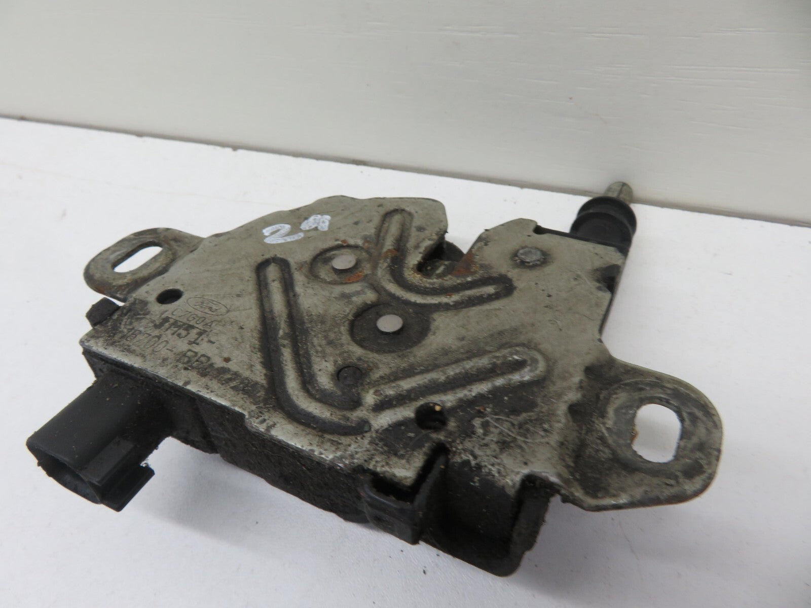 FORD FOCUS ST BONNET LOCK CATCH 2006-2010 1299-29