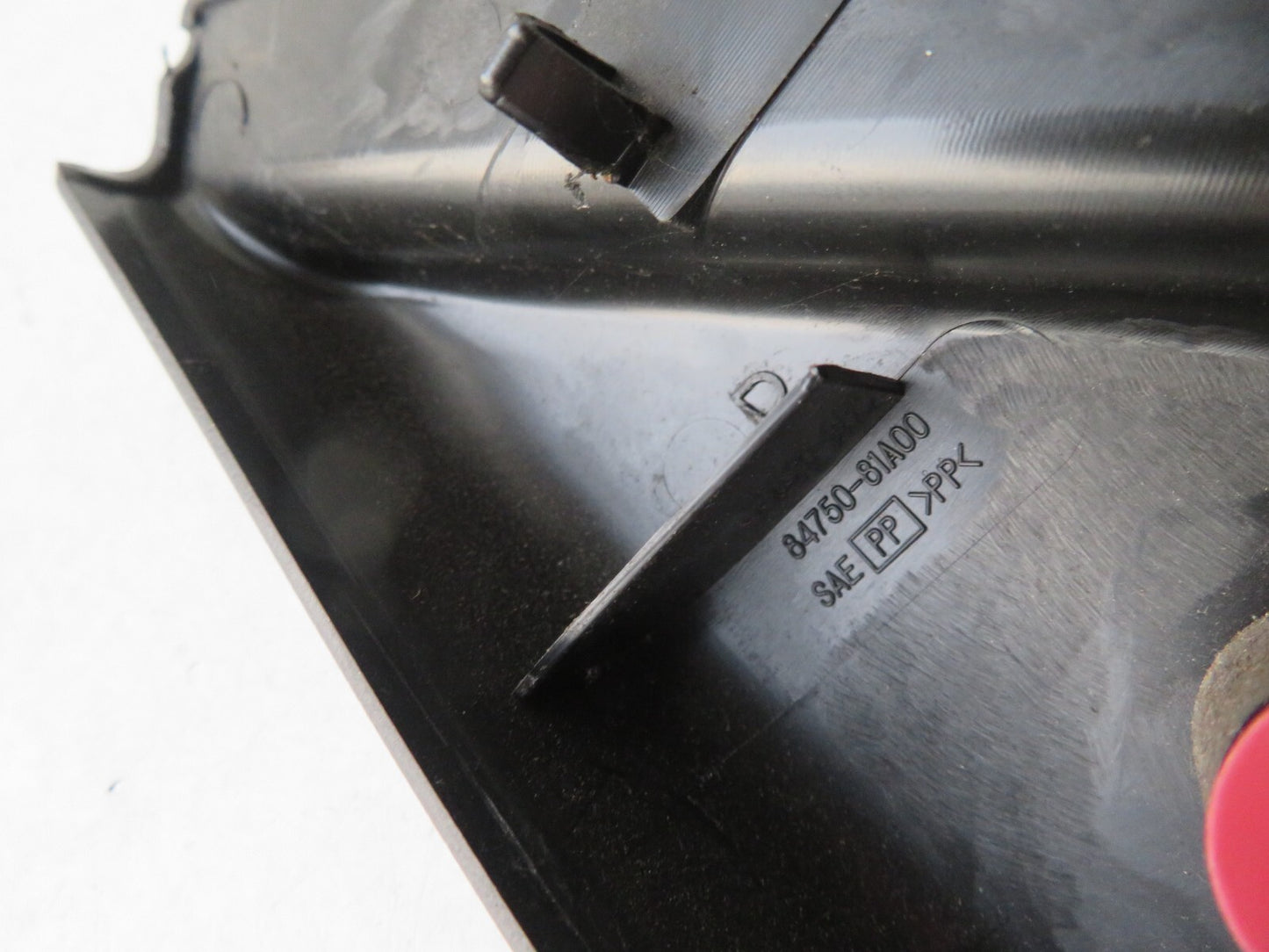 SUZUKI JIMNY OSF INNER QUARTER TRIM 1998-2005 AMS1509-6