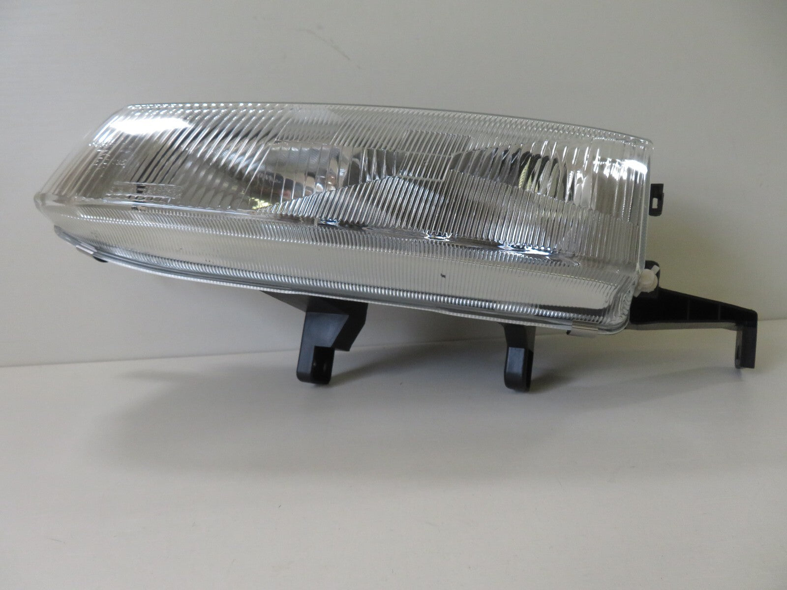 NS PASSENGER HEADLIGHT DEPO 20-5460-08-2B FITS HONDA ACCORD 1992-1995 #LMS1