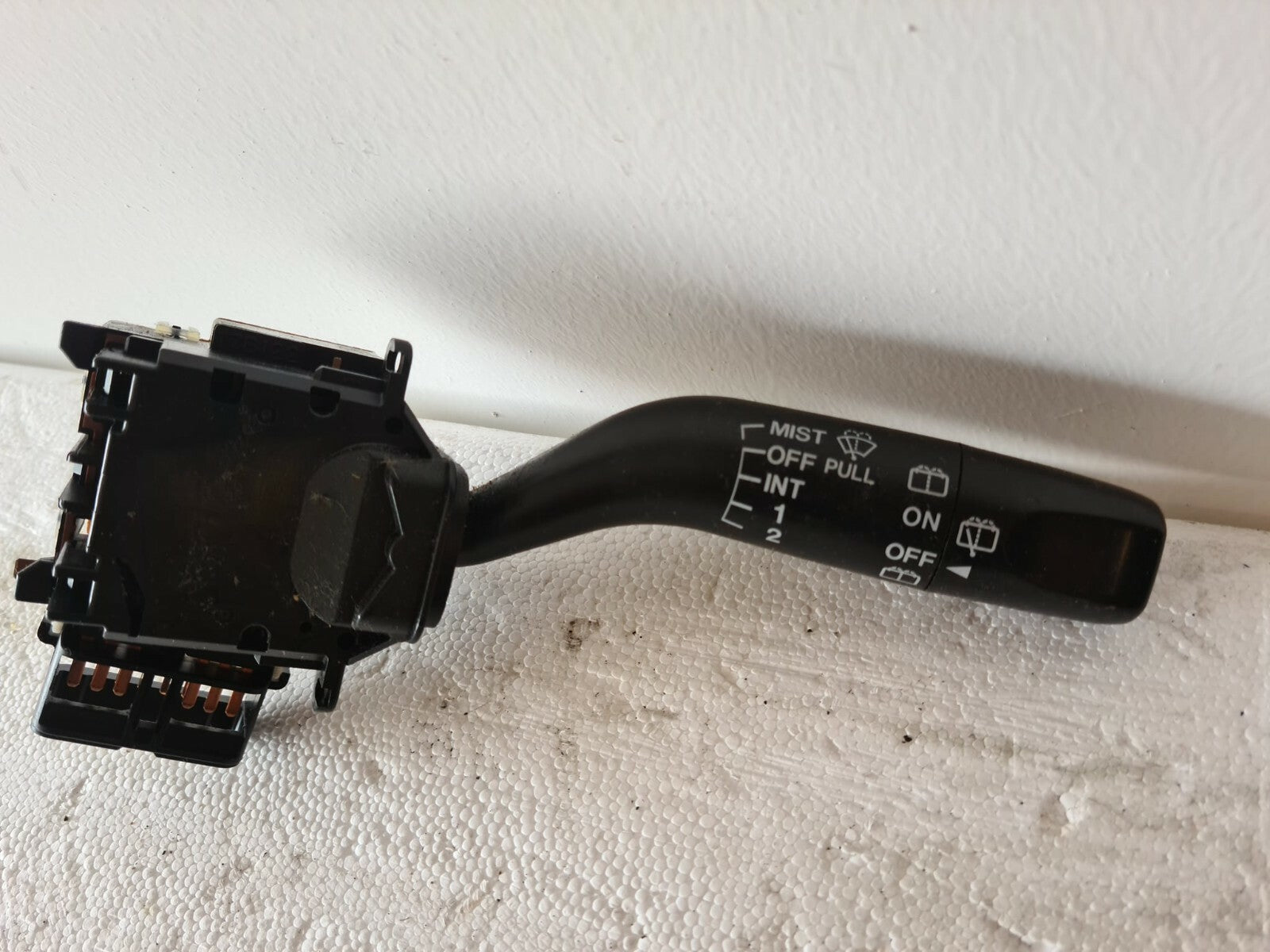 MAZDA DEMIO WIPER STALK 1996-2002 HW52-1