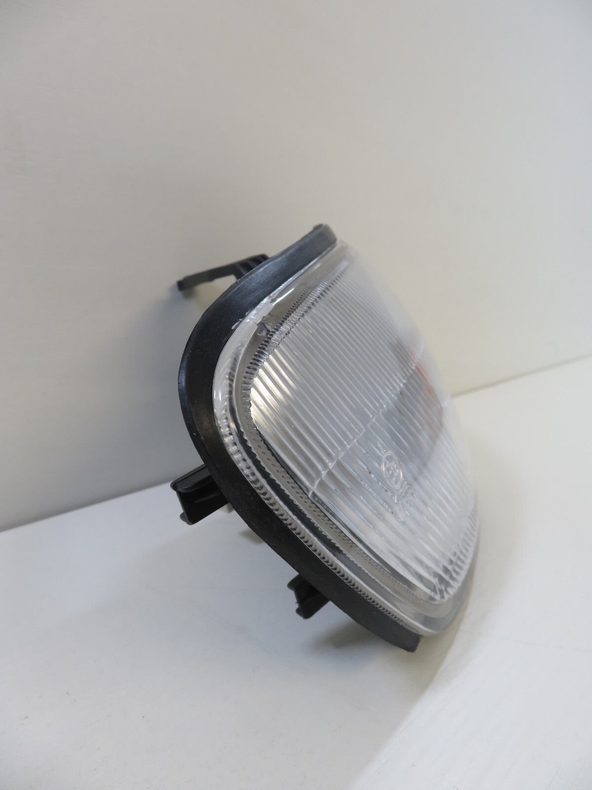 OS DRIVER RH FRONT INDICATOR LIGHT LUCAS LPB428 FOR NISSAN ALMERA 1995-1997