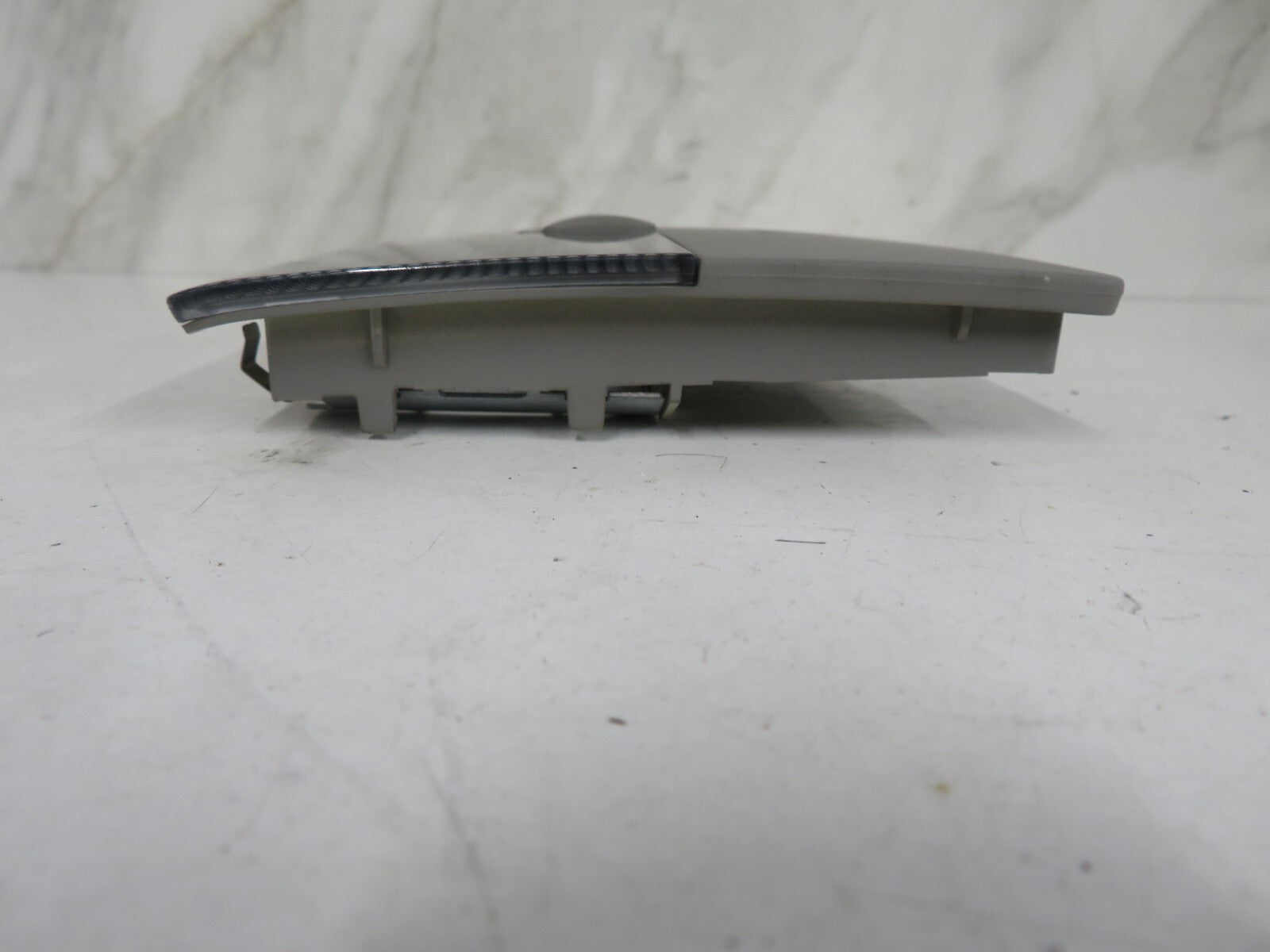 AUDI A8 D2 INTERIOR LIGHT 4B0947105B 1998-2002 1426-10