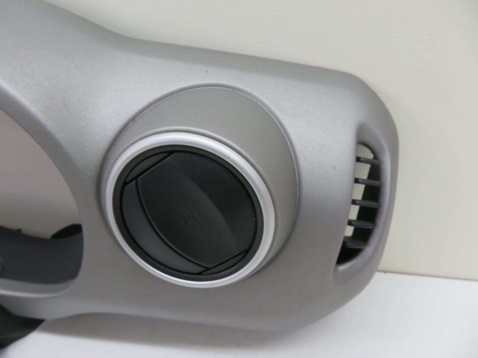 CITROEN BERLINGO MK2 SPEEDO CLUSTER SUROUND TRIM 2008-2018