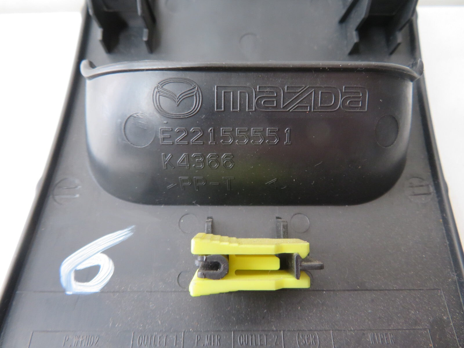 MAZDA CX7 INTERIOR FUSE BOX COVER 2007-2010 A1414-6