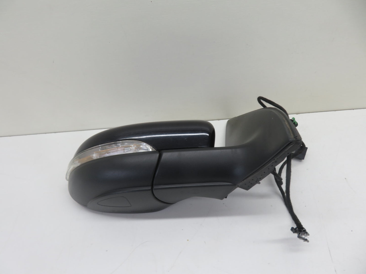 VW GOLF MK6 OS DRIVER SIDE DOOR WING MIRROR BLACK 2009-2013 1500-4