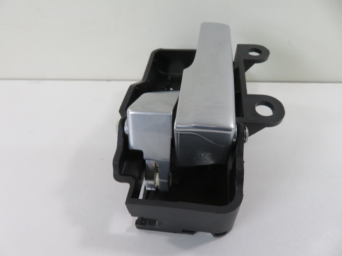 FORD C-MAX NSF PASSENGER INTERIOR DOOR HANDLE 2006-2010 1401-8