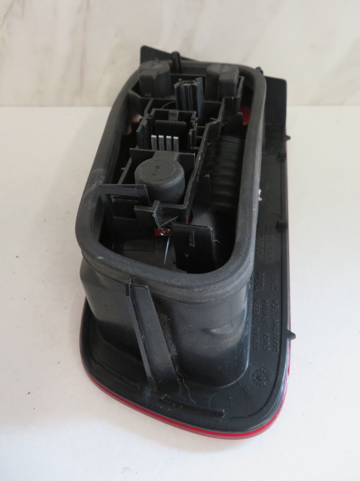 RENAULT LAGUNA NS PASSENGER REAR INNER TAIL LIGHT 8200002475 2006-09 MIX1136-15