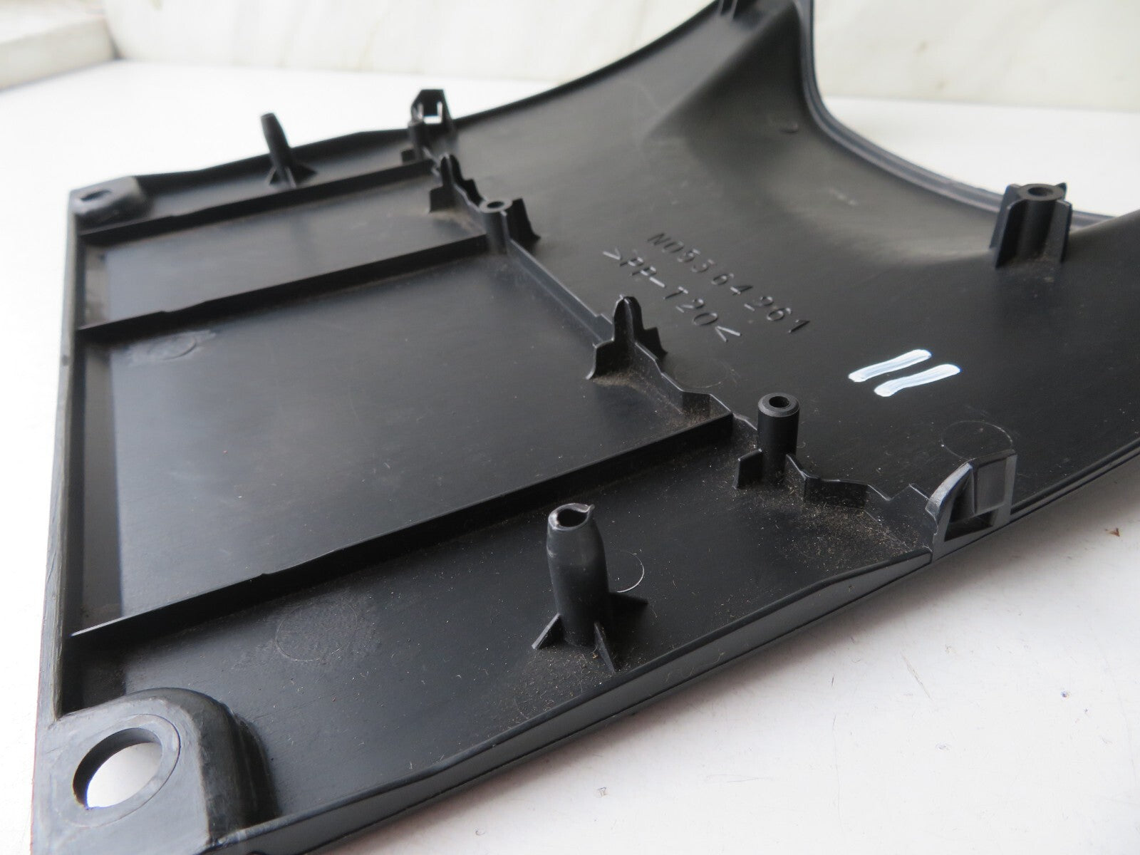 MAZDA MX5 MK2 OS LOWER DASH TRIM N05364261 1998-2005 A1204-11