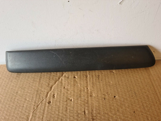 FORD FOCUS MK2 NS FRONT BUMPER TRIM 2004-2007 A34 NO2