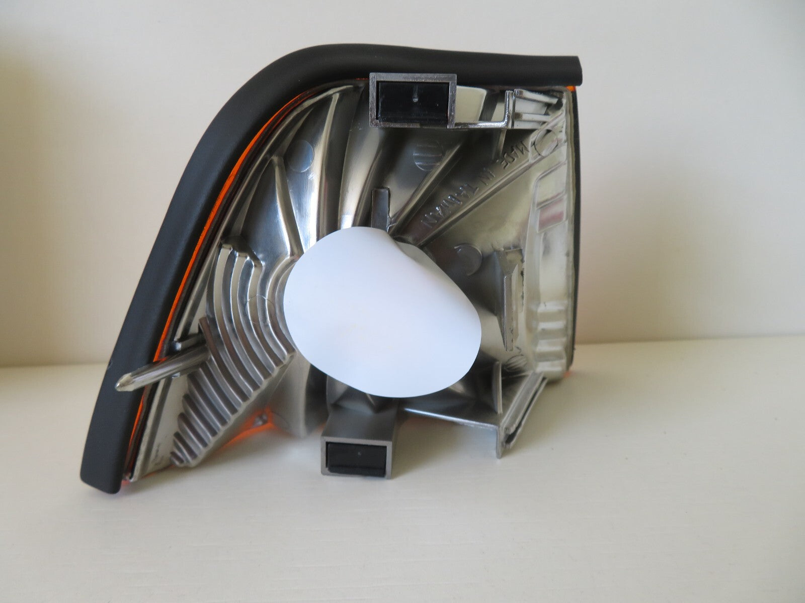 NS PASSENGER FRONT INDICATOR LIGHT FOR BMW E36 COUPE 444-1503L-UE-Y 1991-1998