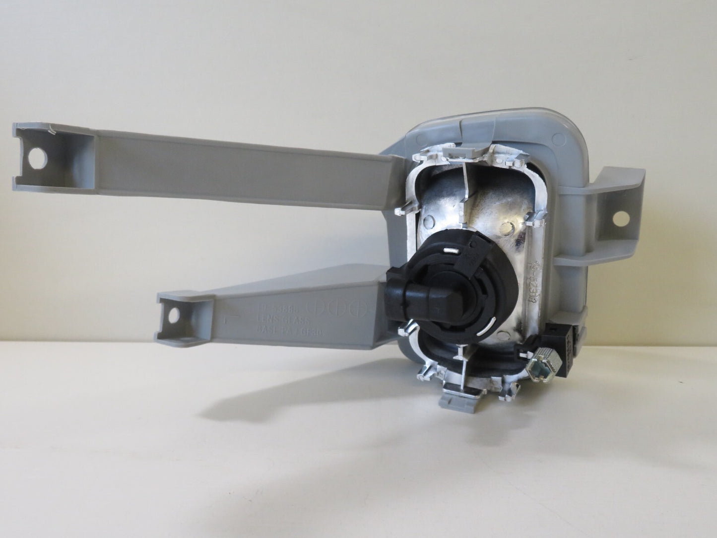 NS PASSENGER LH FRONT FOG LIGHT FOR VAUXHALL ASTRA 1994-1998 OP0154414