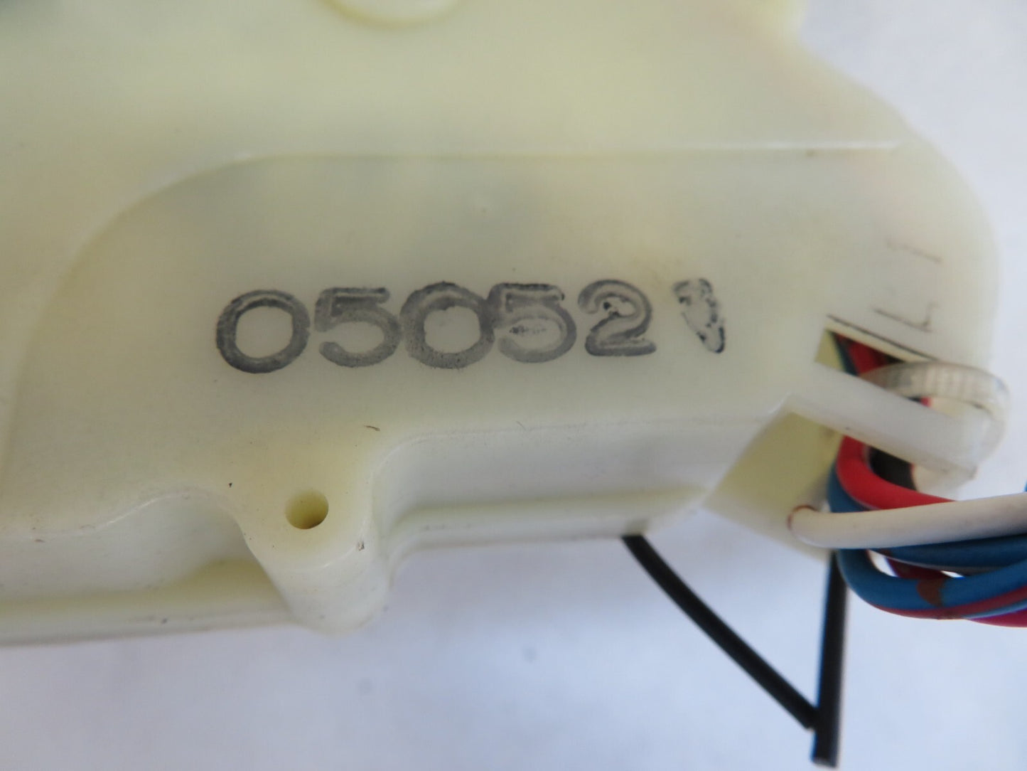 HONDA JAZZ NSF DOOR LOCK CATCH 2002-2008 AM1204-3