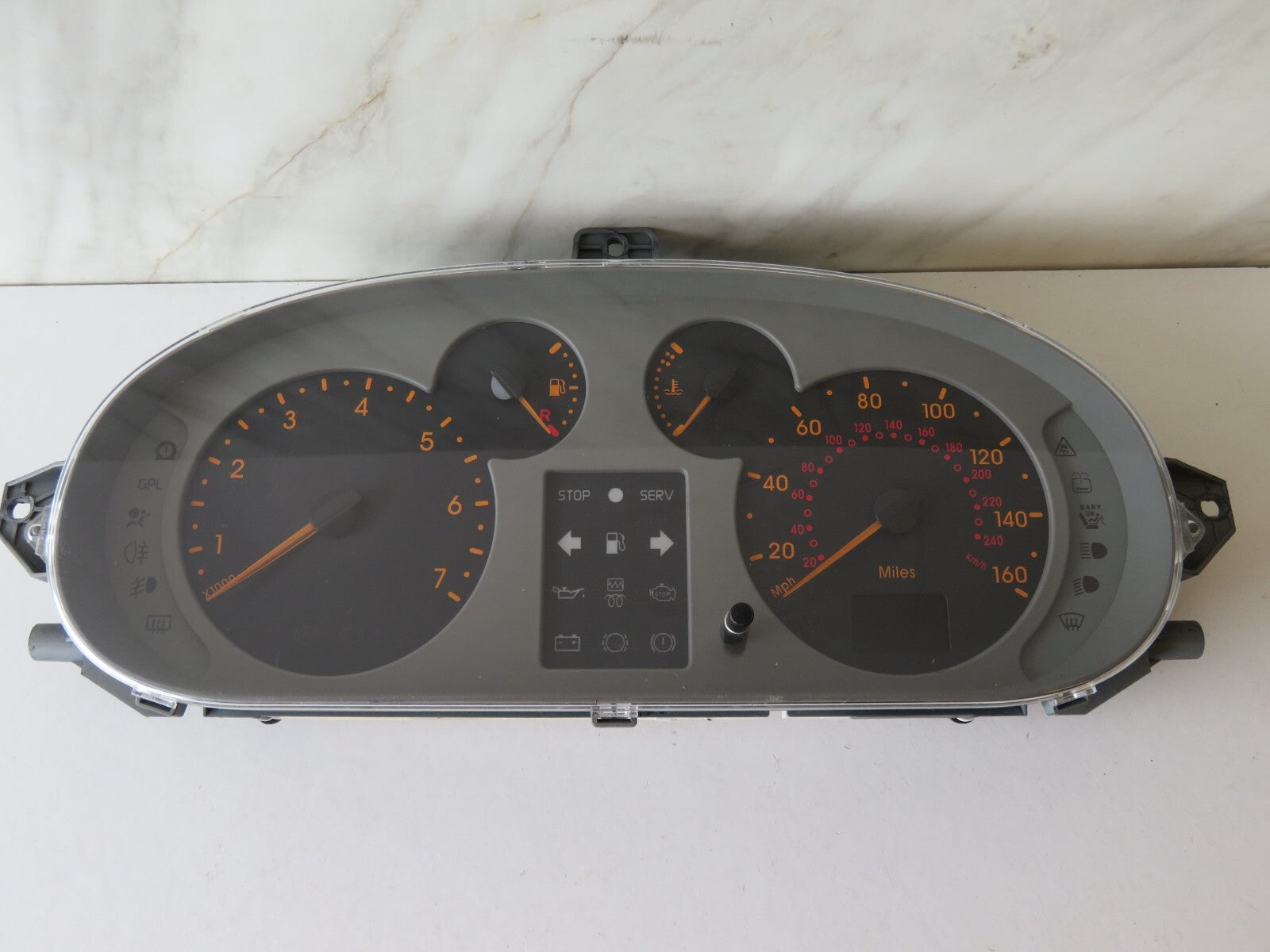 RENAULT SCENIC MK1 INSTRUMENT SPEEDO CLUSTER p8200215696 1999-2003 AMS1233
