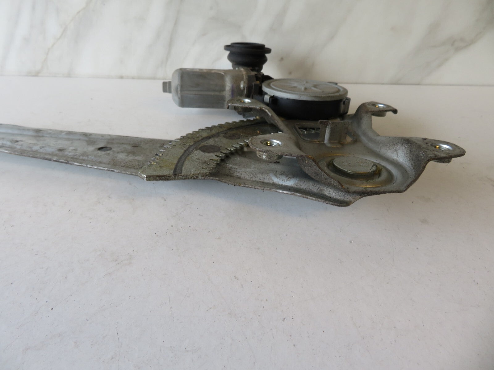 DAIHATSU SIRION OSR WINDOW REGULATOR 2005-2010 ACS1720