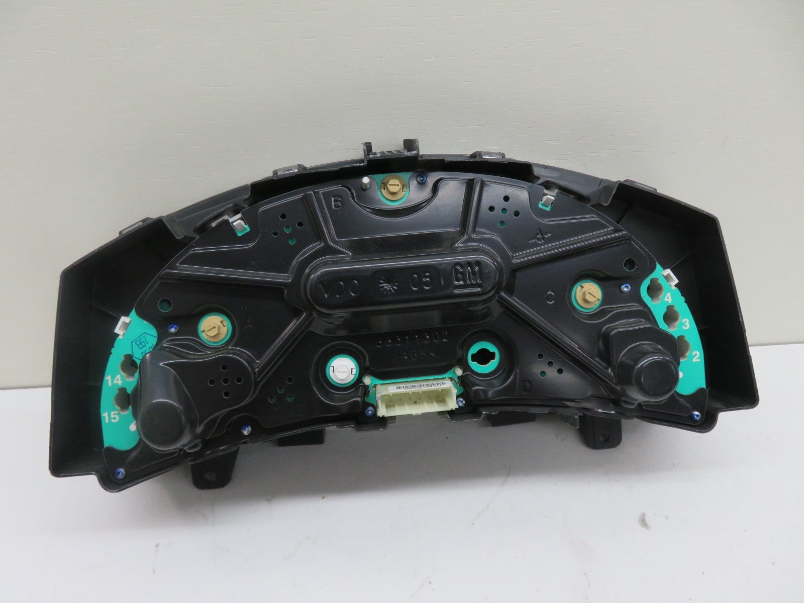 VAUXHALL MERIVA INSTRUMENT SPEEDO CLUSTER 13173378XP 2003-2010 1511-1