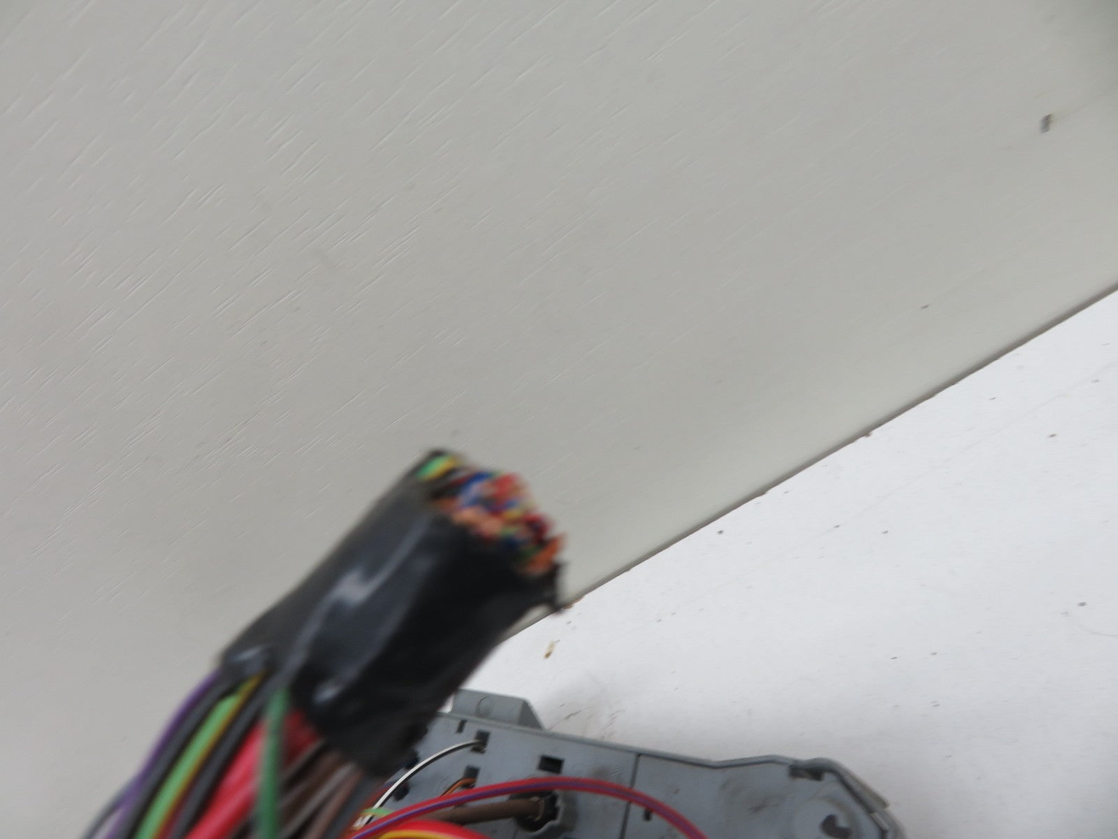 FIAT 500 ENGINE BAY FUSE BOX 51781452 2007-2012 1854-11