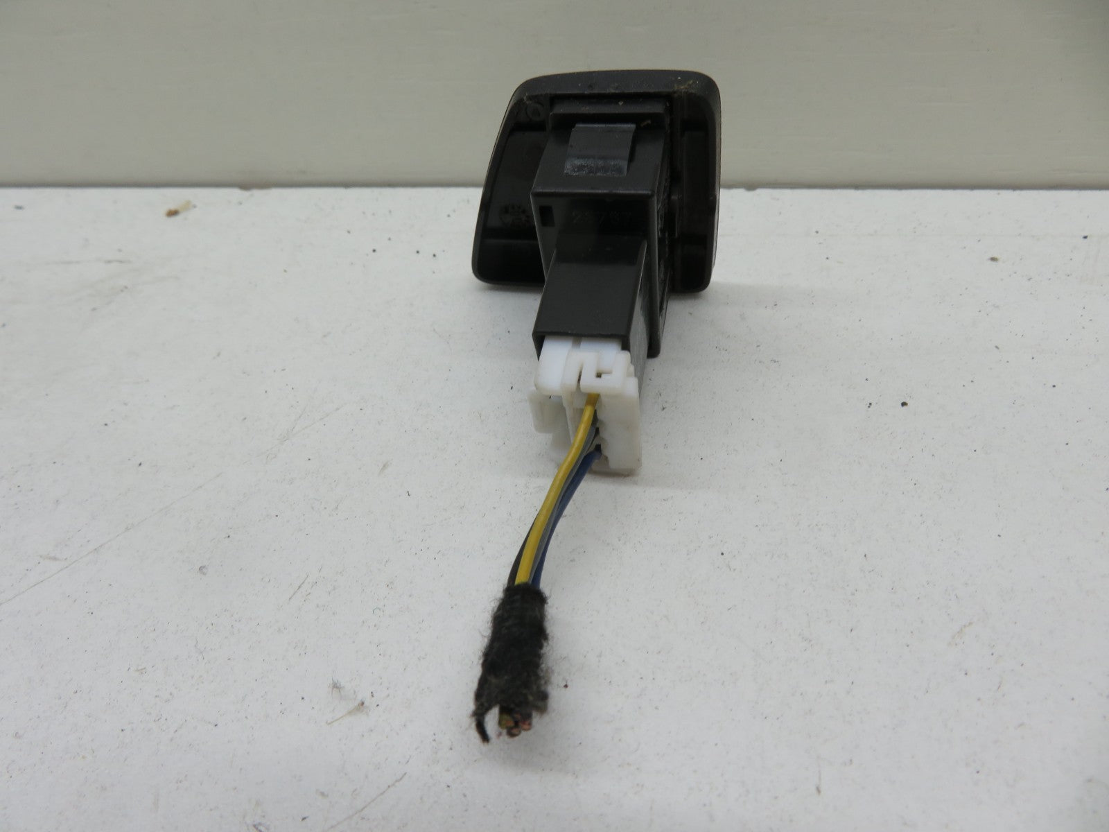 FIAT 500 WINDOW SWITCH 2007-2012 1837-21