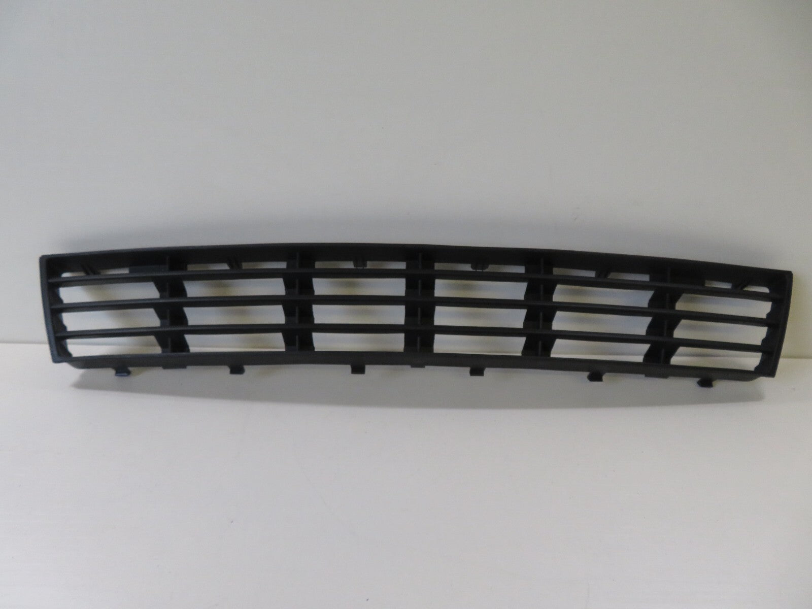 FRONT GRILL FOR AUDI A4 B5 AD99014GA FOR YEARS 1994-2001
