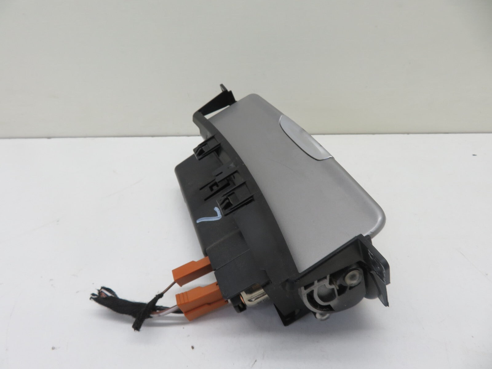 FORD SMAX 12V SOCKET ASHTRAY TRIM 2006-2010 1789-7