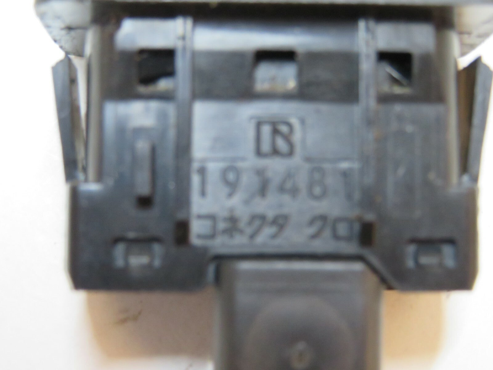 MAZDA RX8 RX-8 HEATED SEAT SWITCH 2003-2008 KF56 NO1 SA