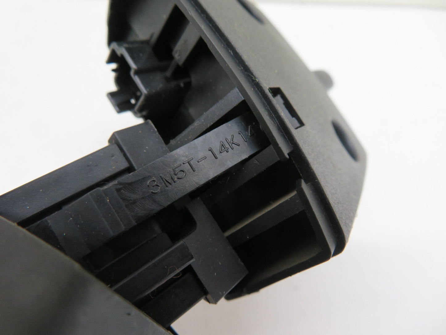 FORD FOCUS ST225 STEERING WHEEL VOLUME CONTROL SWITCHES 2005-2010 #1411-22