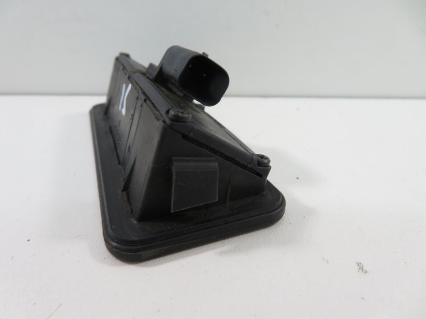 FORD C MAX BOOT RELEASE HANDLE SWITCH 6M51-19B514-AC 2006-2010 1532-15