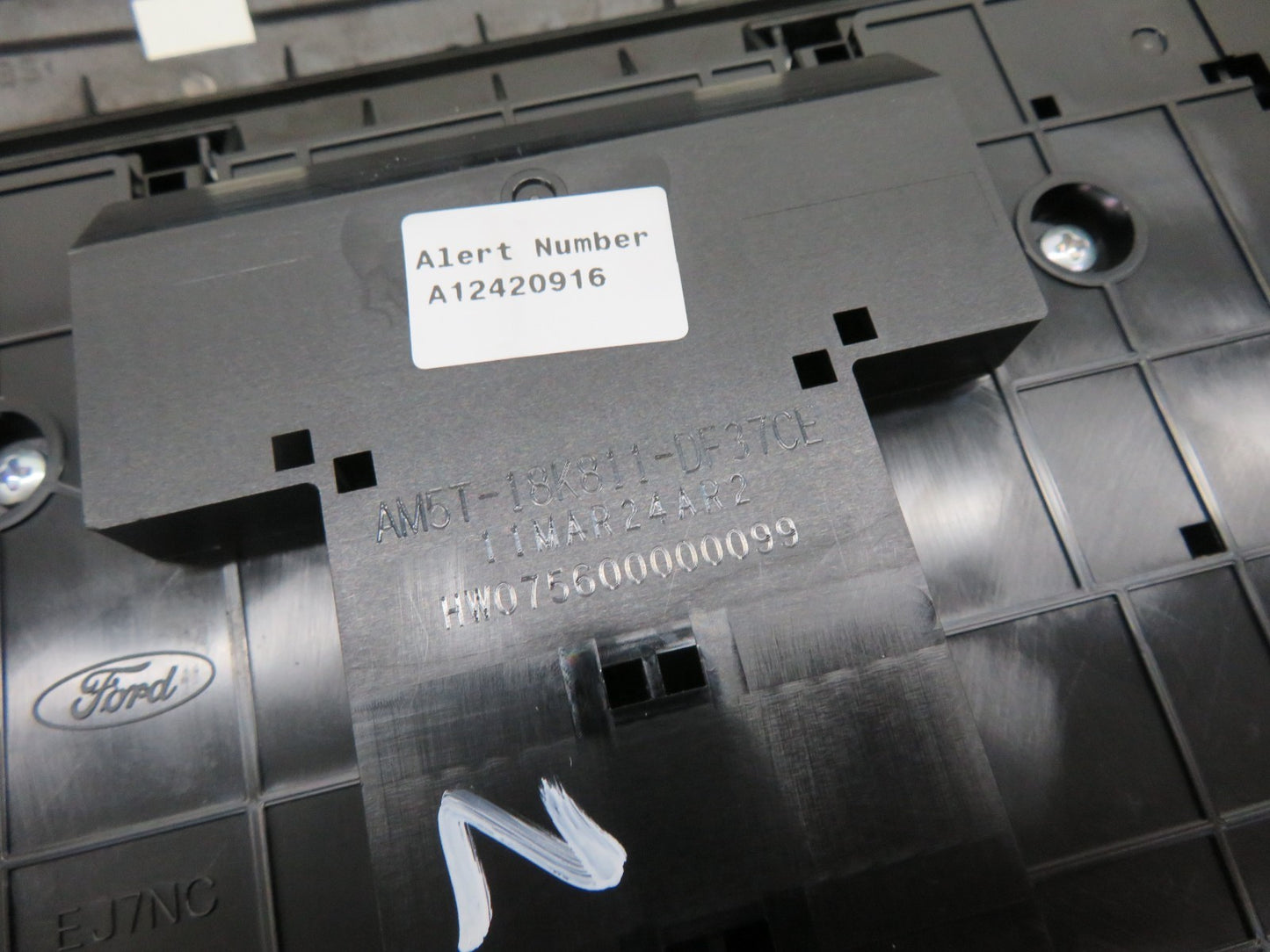 FORD C MAX RADIO CONTROL FASCIA TRIM SONY AM5T-18K811-DF37CE 2011-2015 1691-2