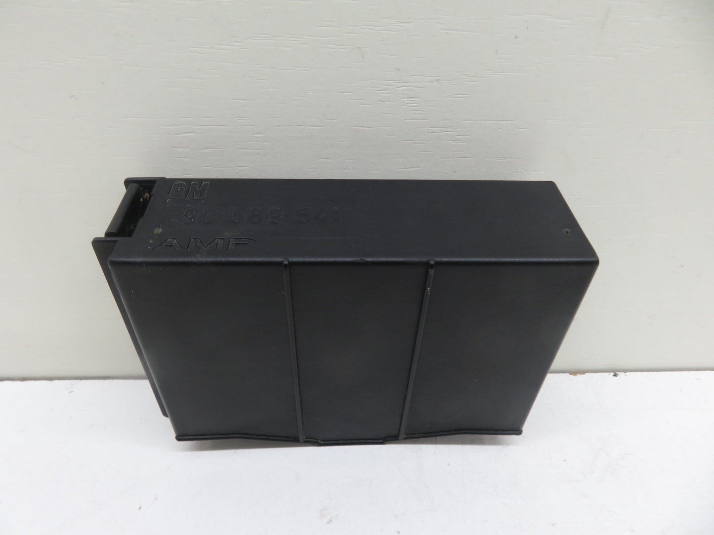 VAUXHALL MERIVA ENGINE BAY RELAY COVER TRIM 90589541 2003-2010 1511-3